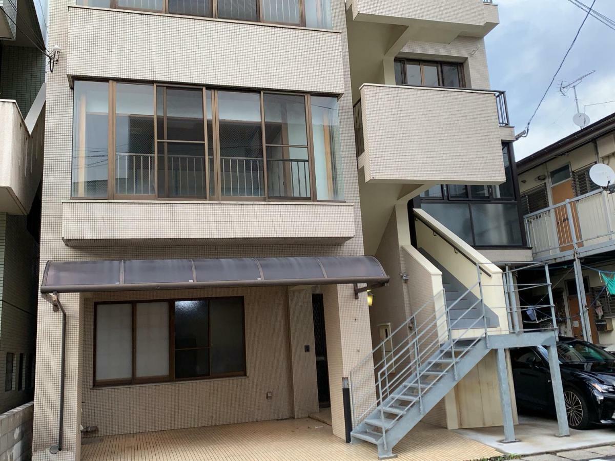 ガナダン中央駅 3F 無料駐車場 Kagoshima Exterior foto